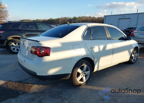 2008 Volkswagen Jetta Se from USA, damaged, VIN 3VWRM71K98M103735